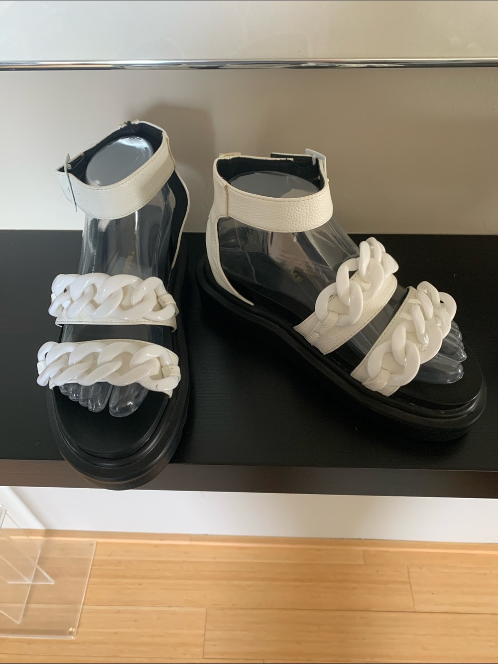 White Chain Strap Women’s Sandals